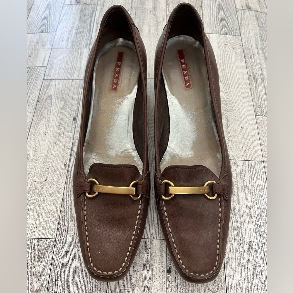 Prada Women's Brown Kitten Heel Loafers. EU 37 /U.S. 7.